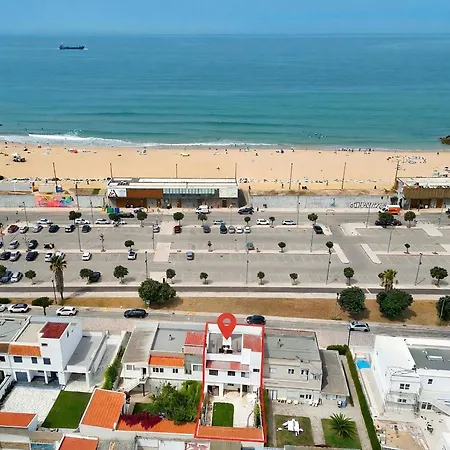 Atlantic Garden Caparica 펜션